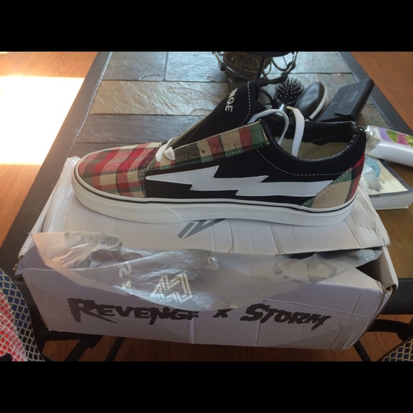 revenge x storm flannel
